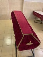 гроб бархат бордо с золотом